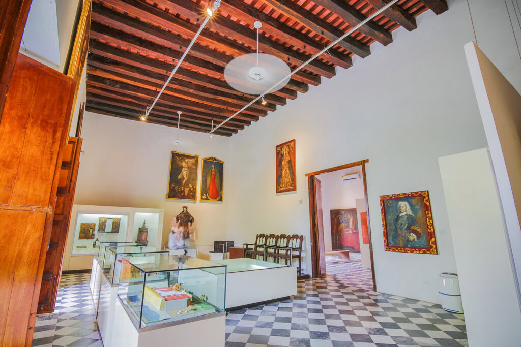 tour al museo histórico de cartagena de indias – palacio de la inquisición